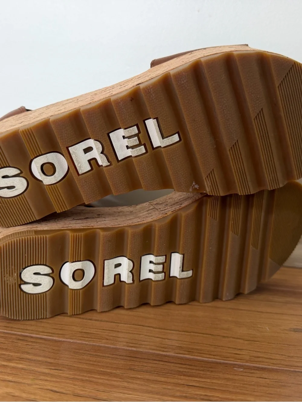 SOREL Women's Cameron Flatform Ankle Strap Sandal - Brown